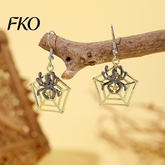Unique Holiday Gifts for Friends 1 Pair Halloween Earrings Women, Skeleton Spider Pumpkin Detailed Alloy Charms Ghost Bat Dangle Earrings, Gothic