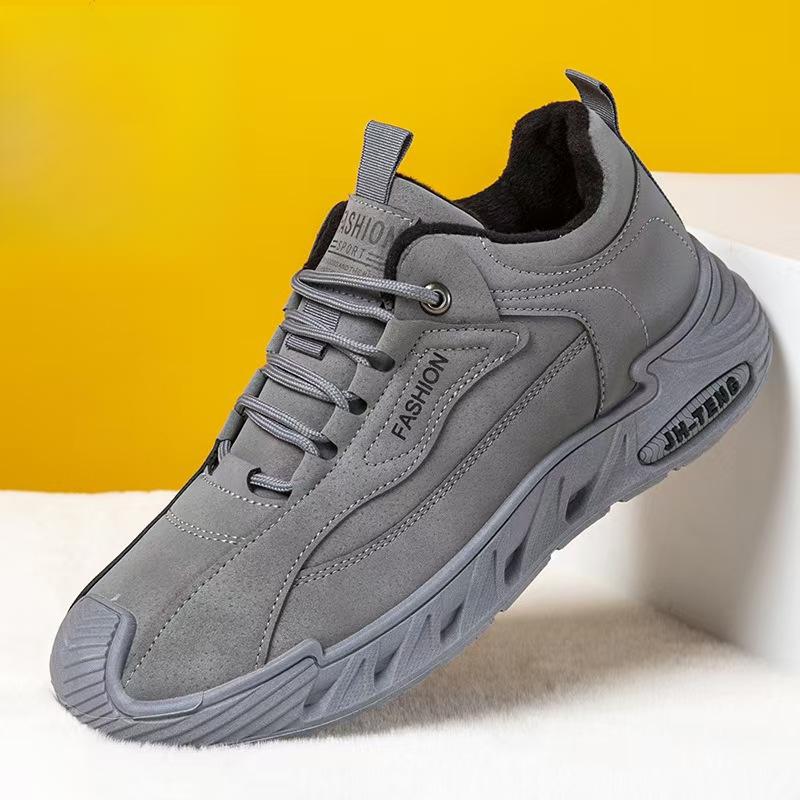 Large Size New Solid Color Men's Sports Shoes Trendy Retro Breathable Casual Shoes Outdoor Sports Hiking and Running Shoes