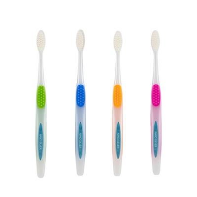 Saúde oral – Escovas de dentes e raspadores de língua