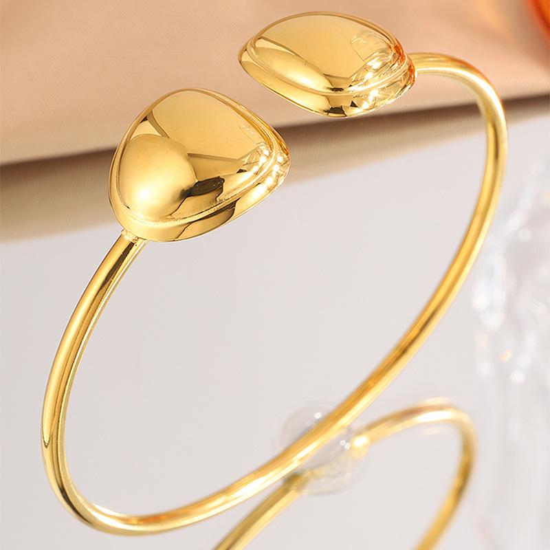 Fashionable and Simple Female Open-face Mother-of-pearl European and American Style Jewelry Bracelet