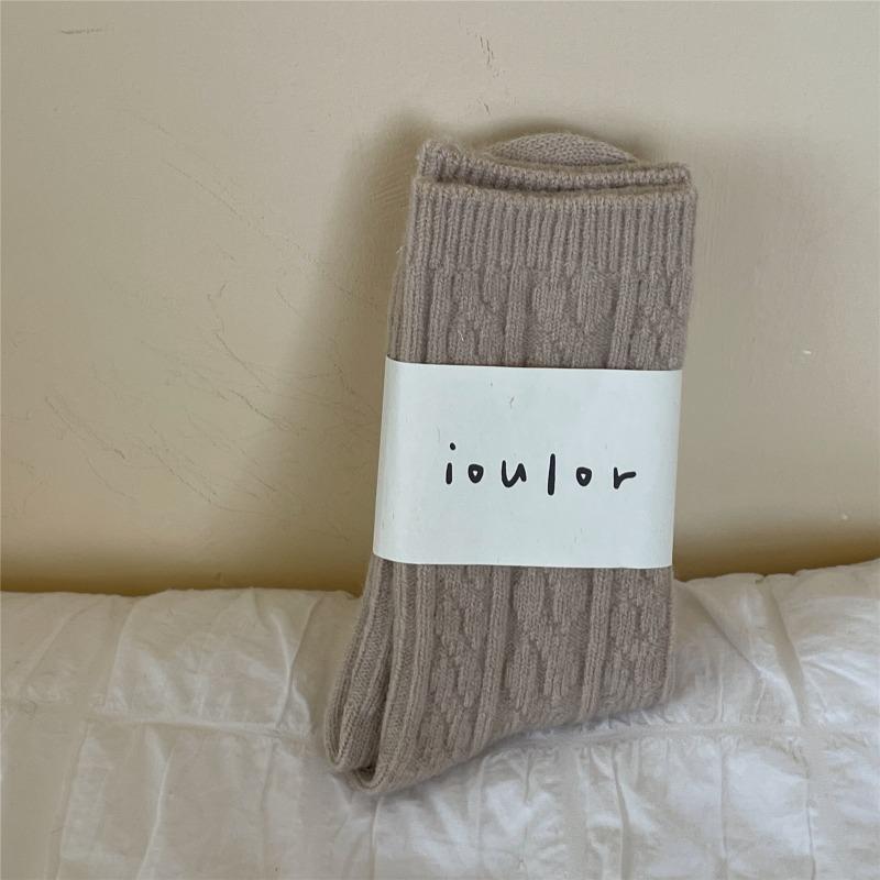 Ladies Winter Warm and Thick New Linen Pattern Solid Color Wool Tube Pile Socks