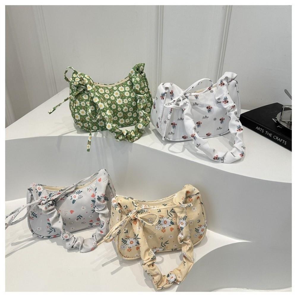 Sweet Flower Pleated Underarm Bag Nylon Large Capacity Floral Shoulder Bag Zipper Lightweight Girls Handbags Women