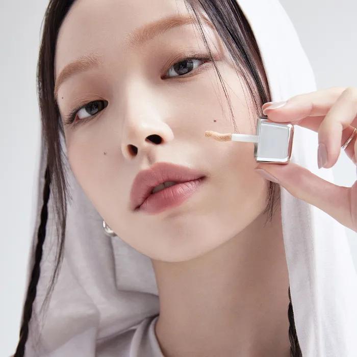Skin Layer Fit Foundation