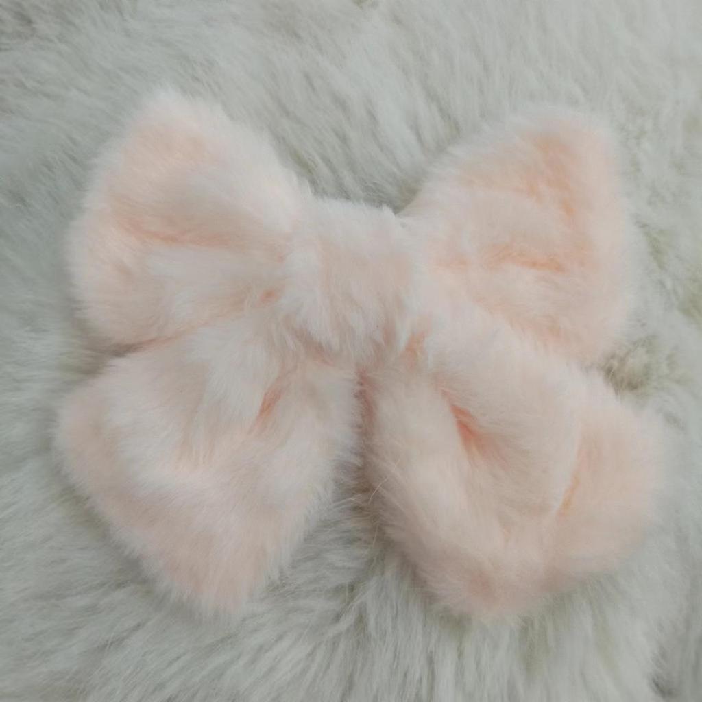 Flauschige Schleifen Haarspangen: Plüschig, Fellartig und Stilvoll für Herbst & Winter