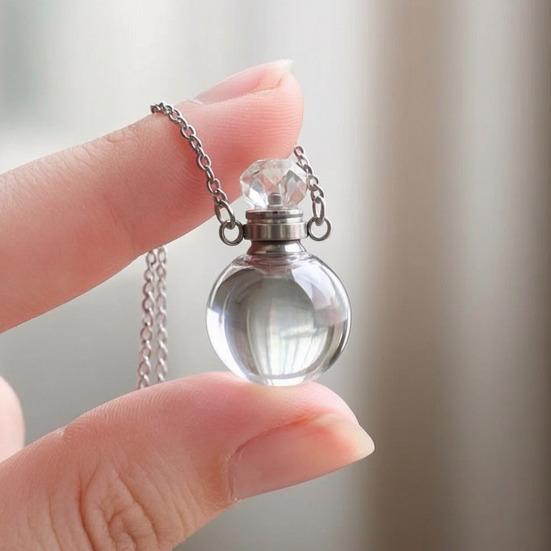 Perfume Vial Pendant Necklace Transparent Aroma Essential Oil Diffuser Pendant Refillable Spherical Perfume Bottle Necklace for Women Unique Jewelry