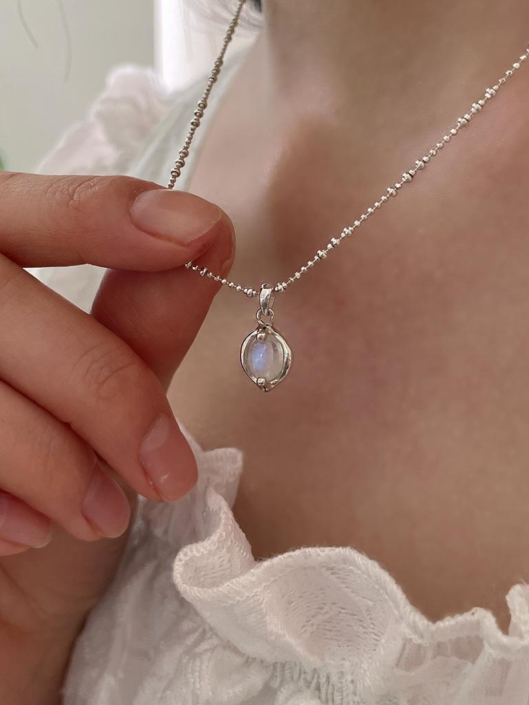 Melliv Silver Melting Volume Wave Natural Stone Gemstone Necklace_Mvn22