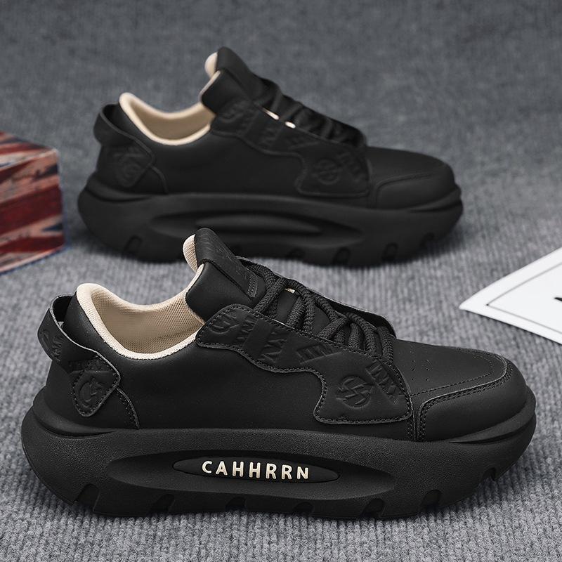 

Casual sports shoes men s bread men s shoes autumn 2024 new niche Harajuku style versatile trendy shoes student height increase 39
