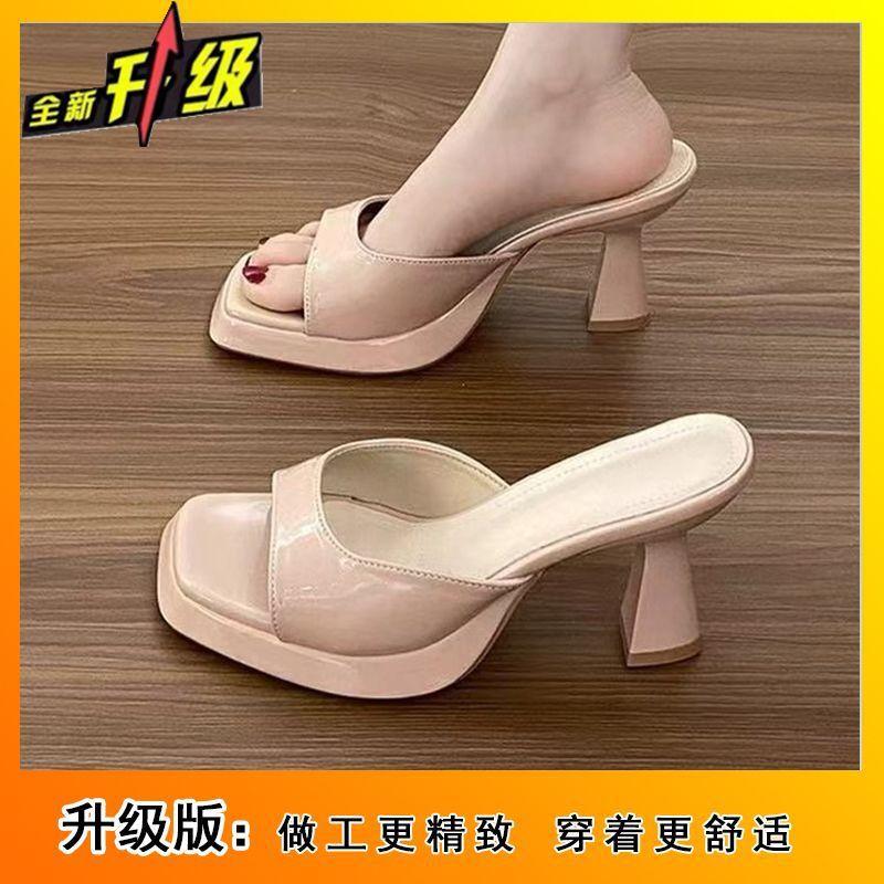 High heel cool slippers women wear 2025 summer new French niche comfortable Internet celebrity thick heel fairy height-enhancing cool slippers