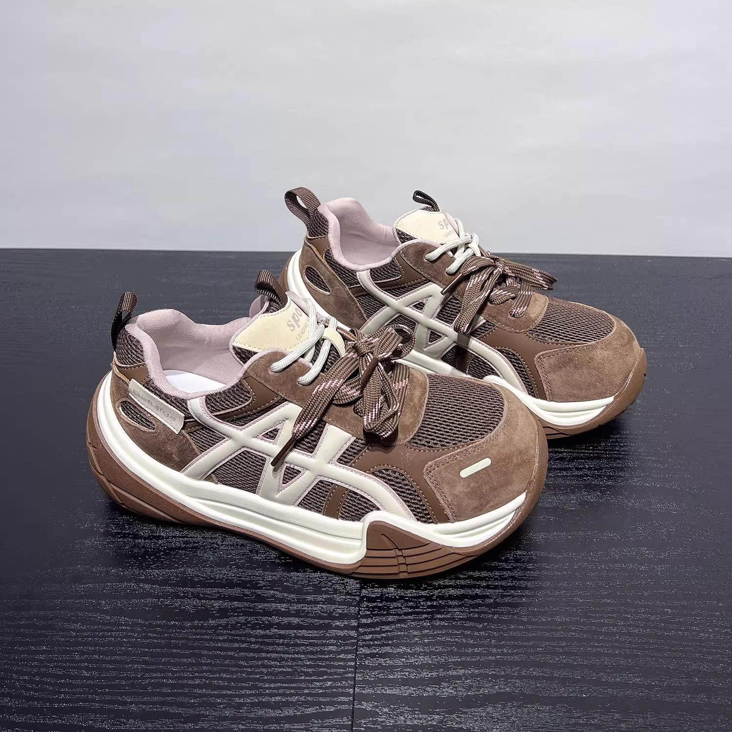 

Thick-soled non-slip versatile sports shoes 2025 new women s autumn models are popular, lightweight soft soles are not tired of feet, casual shoes f 40