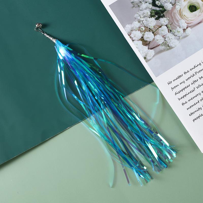 Retractable Cat Teaser Wand with Feather Head, 1.8m Long, Bite-Resistant Kitten Toy