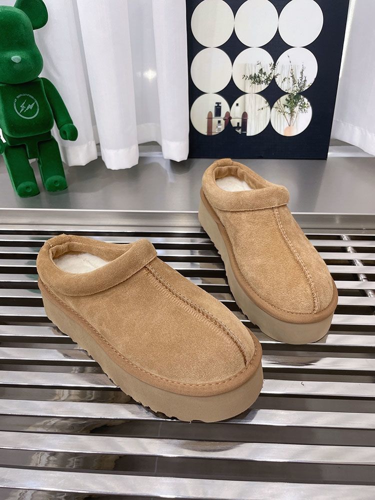 Evropská stanice 2025 podzim a zima nové matné kožené tašky hlava pantofle na silné podrážce všestranné svrchní oblečení teplé sněhové bavlněné boty ženy