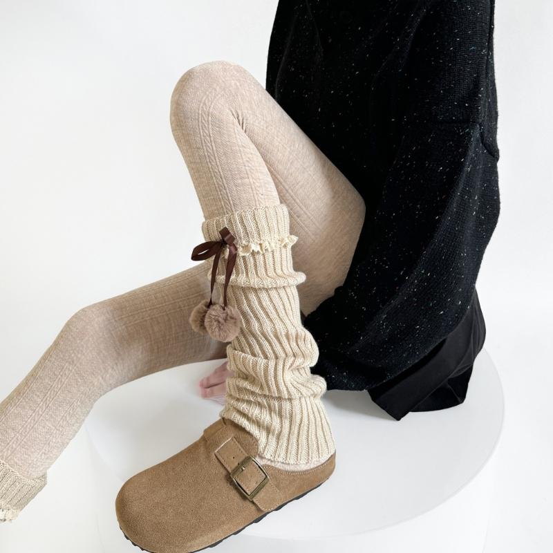 Fashionable Plush Balls Bows Adorned Leg Warmers with Lace Details for Women's Knitted Turn Cuffs Leg Covers Sleeves