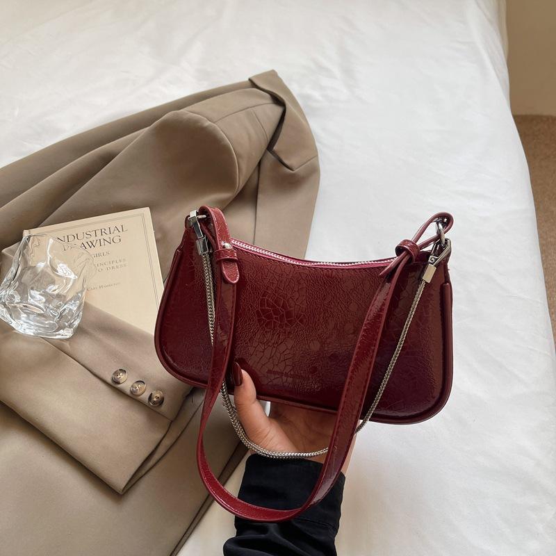 

French niche retro underarm bag women s 2025 new high-end chain baguette bag single shoulder messenger bag bag бордовый