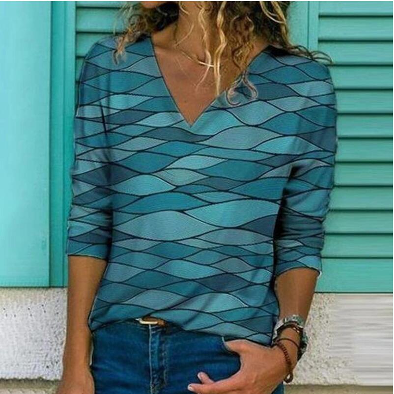 V-neck 3D Printed Top Fashionable Casual Long Sleeved Women's T-shirts