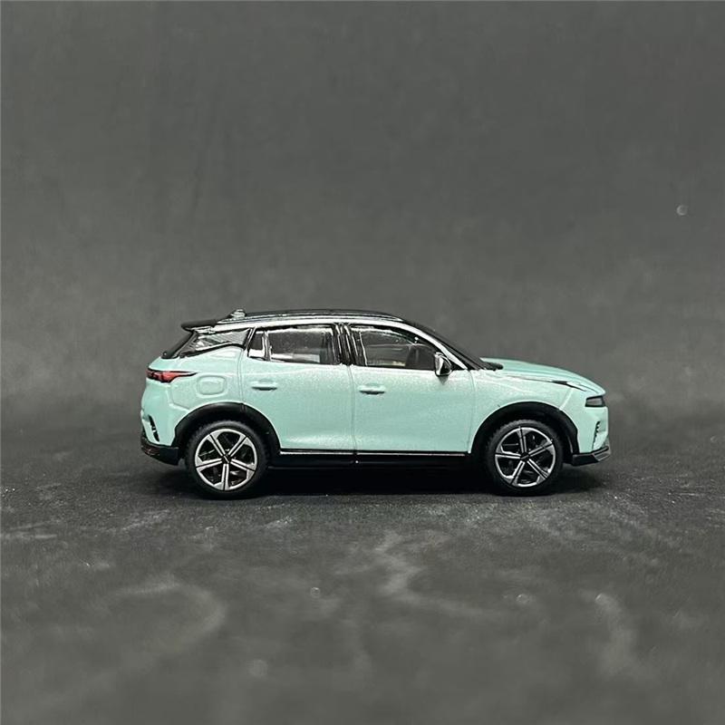 Bburago 1:64 LYNK&CO 06 EM-P SUV Alloy Car Model Diecast Metal Miniature Scale Vehicle Car Model Simulation Collection Kids Gift