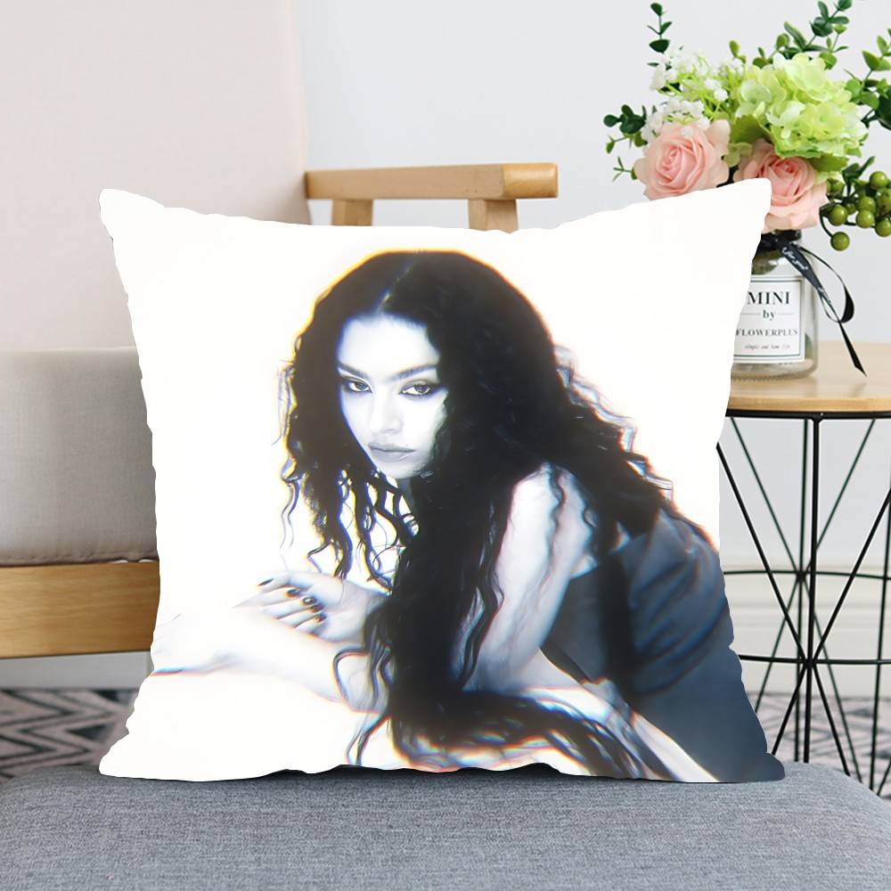 Singer CCharli Xcx Throw Pillow Covers Pattern Cushion Cover Suitable For Sofa Bedroom Car Pillow Cover
