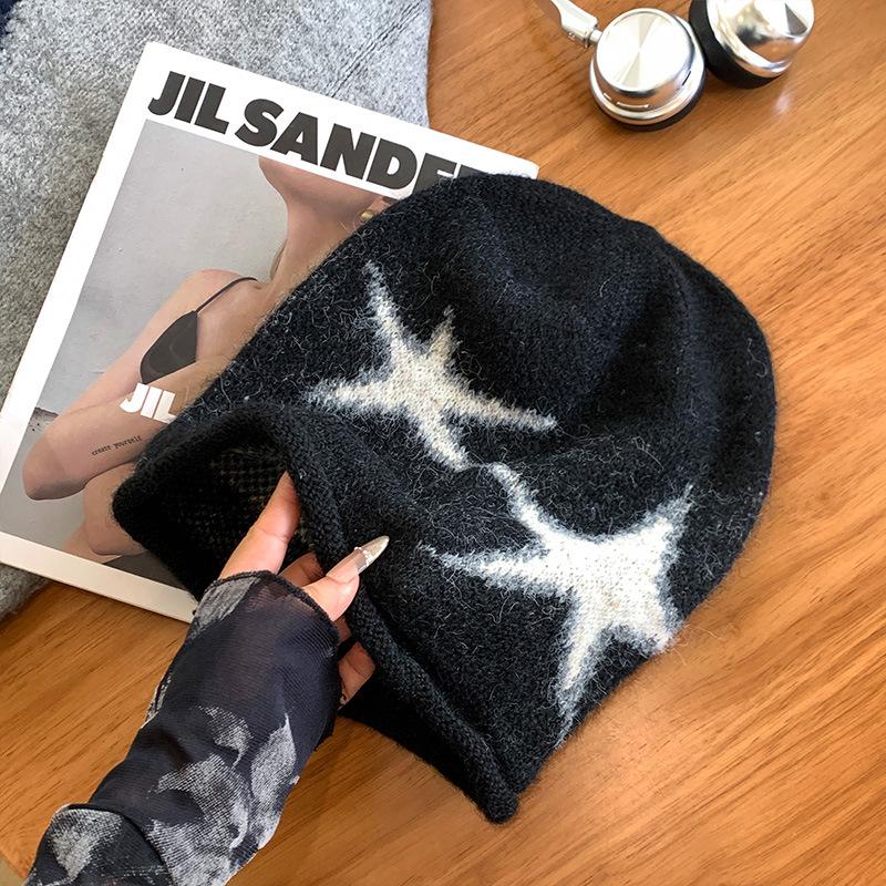 American retro crimped knitted stacking hat women's new big head circumference showing face small cold hat warm wool hat