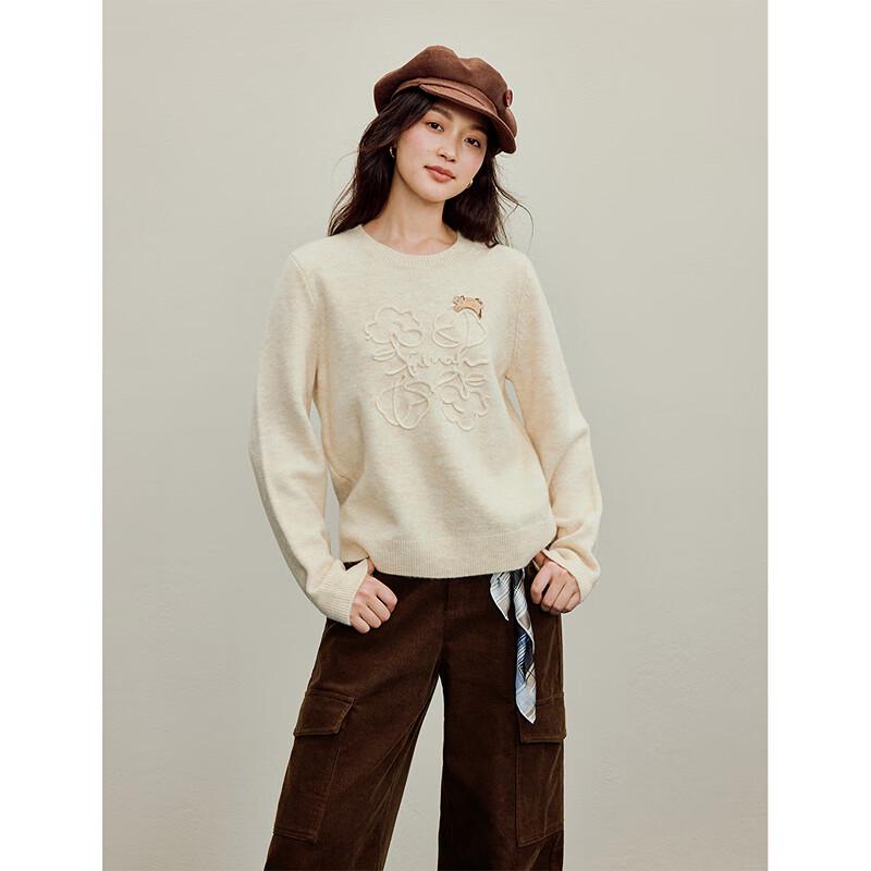 Yinman Embroidered Brushed Knit Sweater