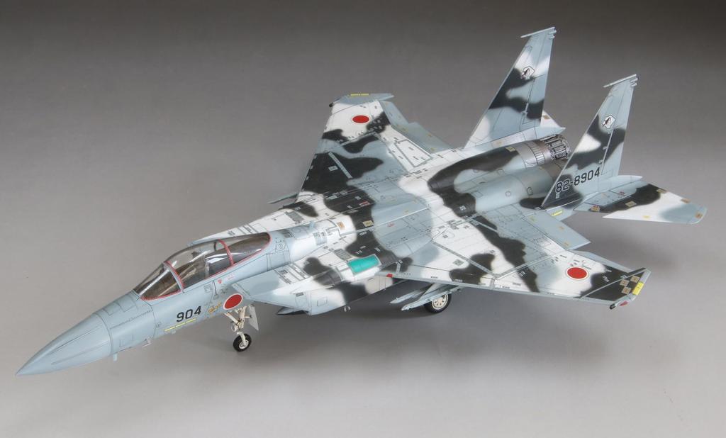 Fine Molds 1/72 Special Marking Series Air Self-Defense Force F-15J Aggressor No. 904 Black/White Plastic Model FK02 (Airplane)