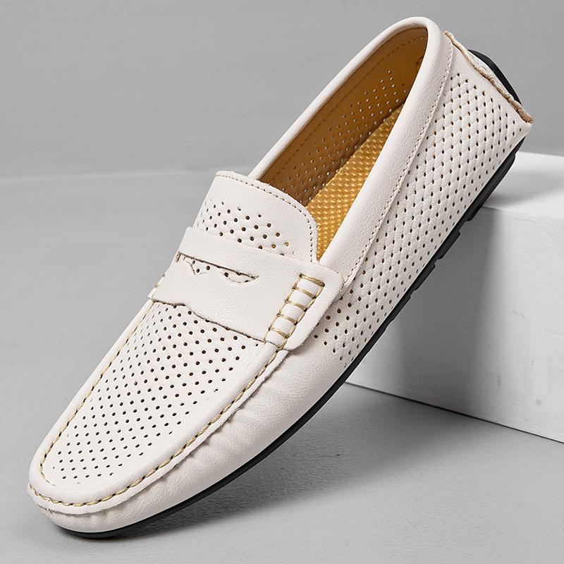 Summer Fashionable Lightweight Punching Breathable All - Match Men's Casual Loafers Shoes Comfortable NonSlip Driving Bean Shoes