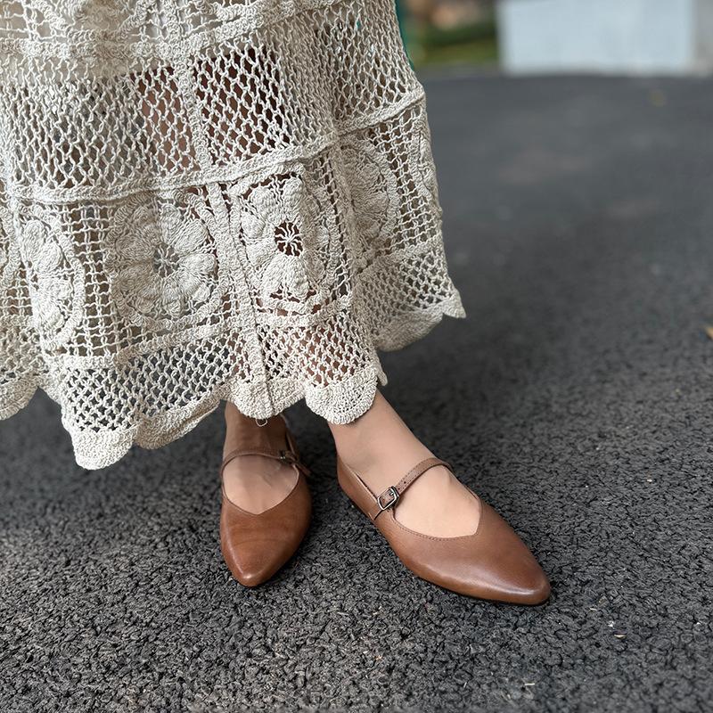 Johnature Retro Buckle Strap Pointed Toe Soft Soled Soft Cowhide Women's Genuine Leather Flats Shoes