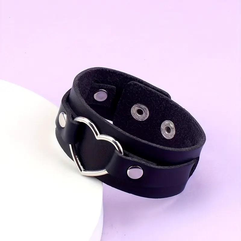 Fashion Punk Style Gothic Hip-Hop Studded Pu Leather Bracelet Suitable For Daily Festival Party Wear Carnival Couple Bracelet