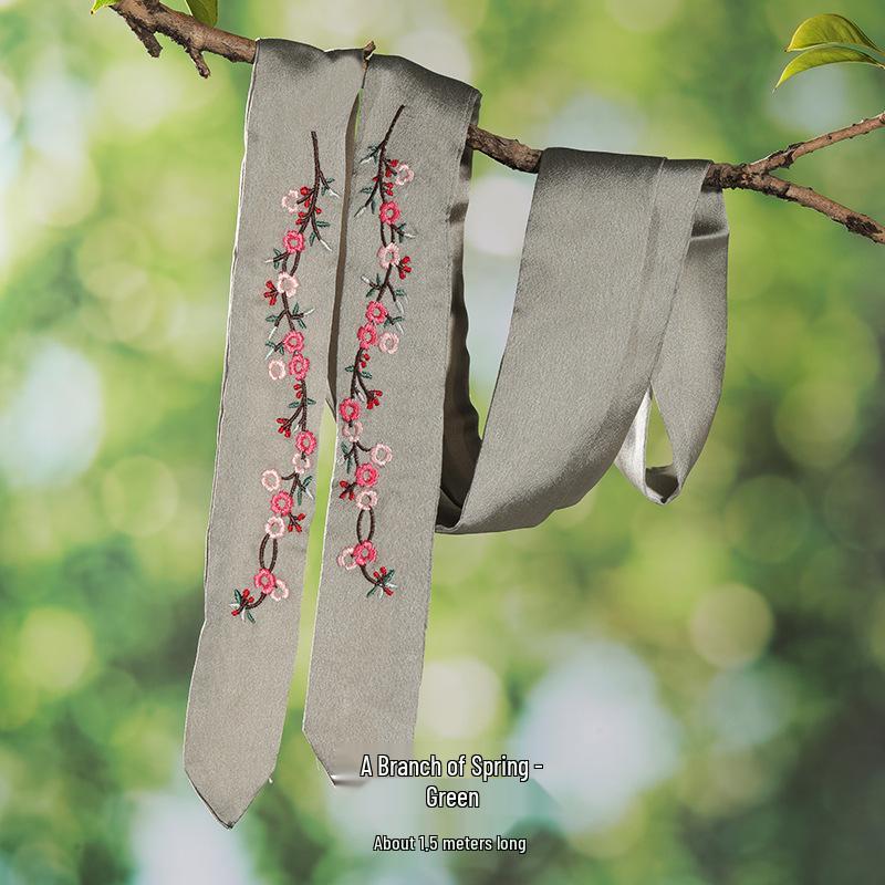 Elegant Ebony Flower Hairpin for Women – Ancient Style, High-End Feel, Simple Chinese Design, Perfect for Daily Use.