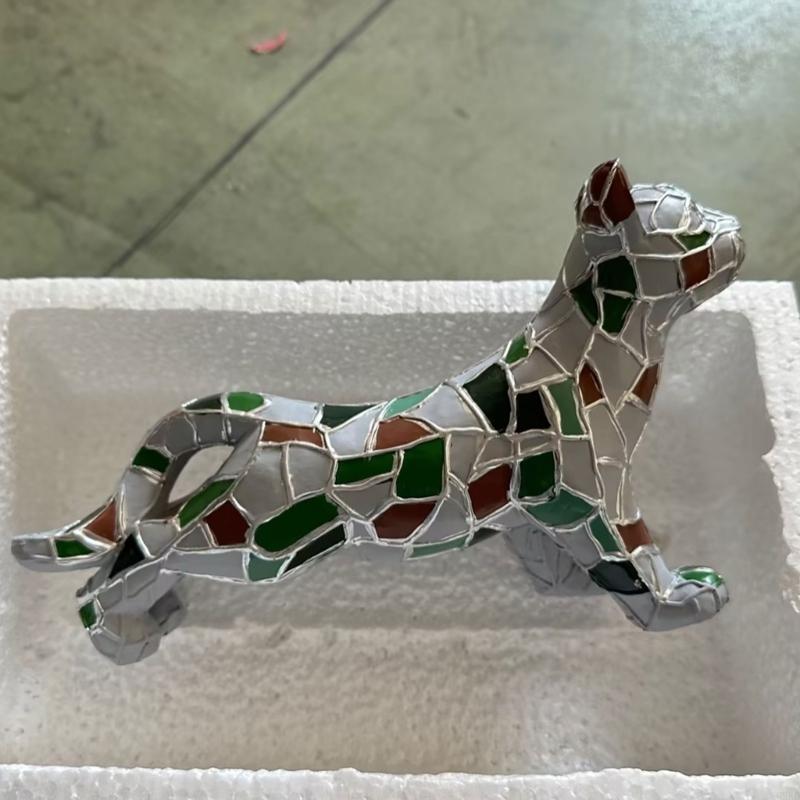 

62KD Figurines Desktops Ornament Resins Animal Statue Car Decors for Livingrooms Home Bedroom Dormitory Office Decors CHINA