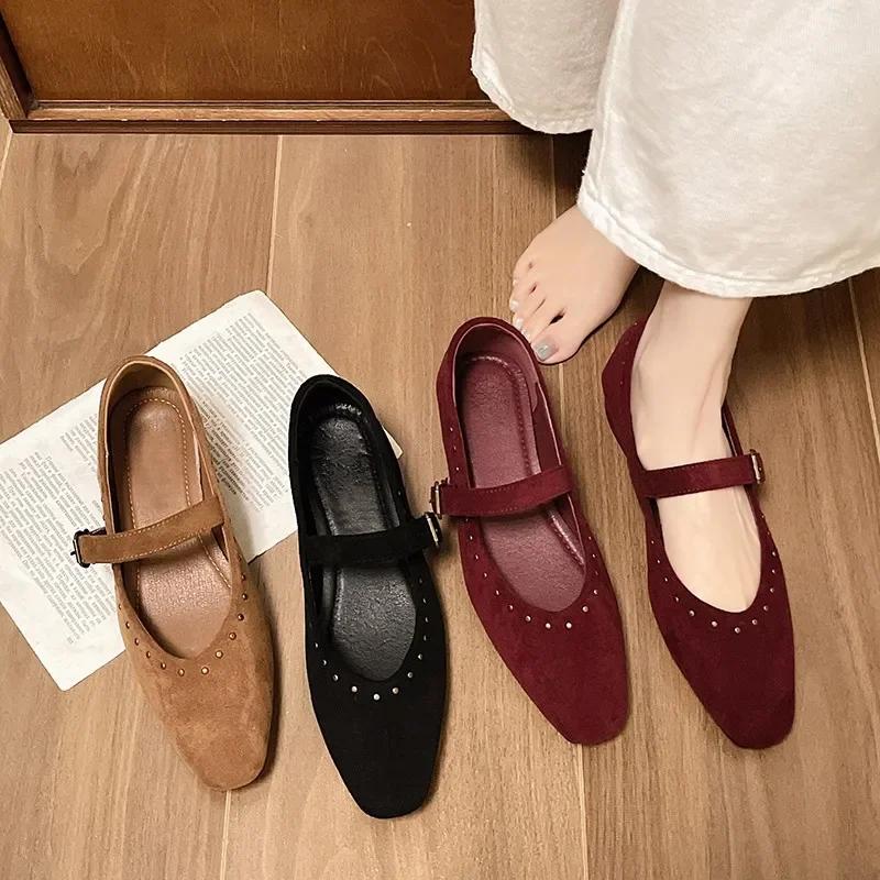 Fashion Vintage Mary Jane 2025 New Style French Elegant Cropped Studded Round Toe Shallow Sole Evening Shoes Soft Sole Day Shoes