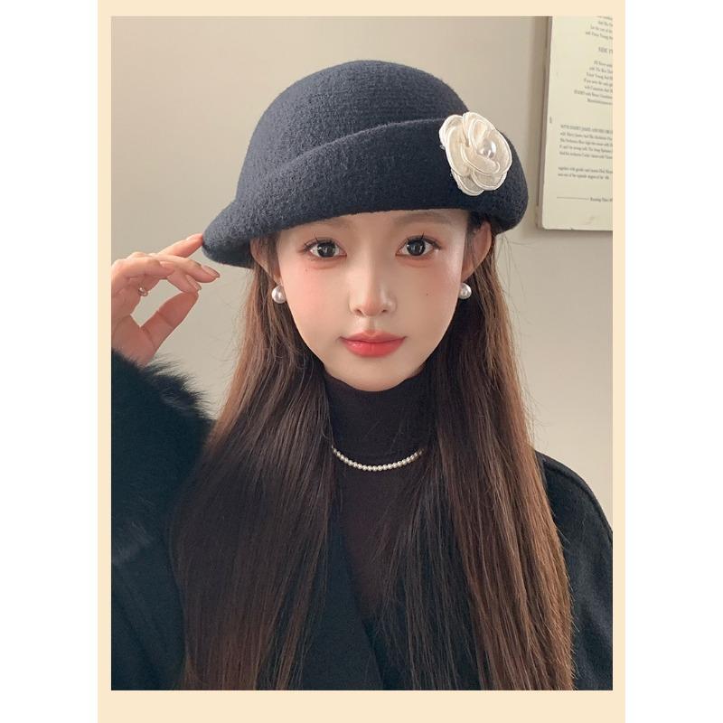 Women S French Style Short Brim Pearl Flower Warm Painter Hat Autumn Winter