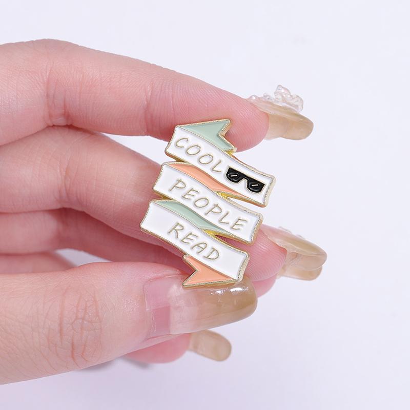 Book Worm Enamel Pins Custom Cool People Read More Brooches Lapel Badges Funny Reading Jewelry Gift for Kids Friends