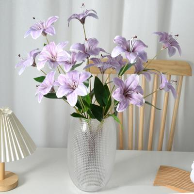 Künstliche Lilienblume mit 3 Köpfen, voll erblüht, Real-Touch, Fake-Lilienblume