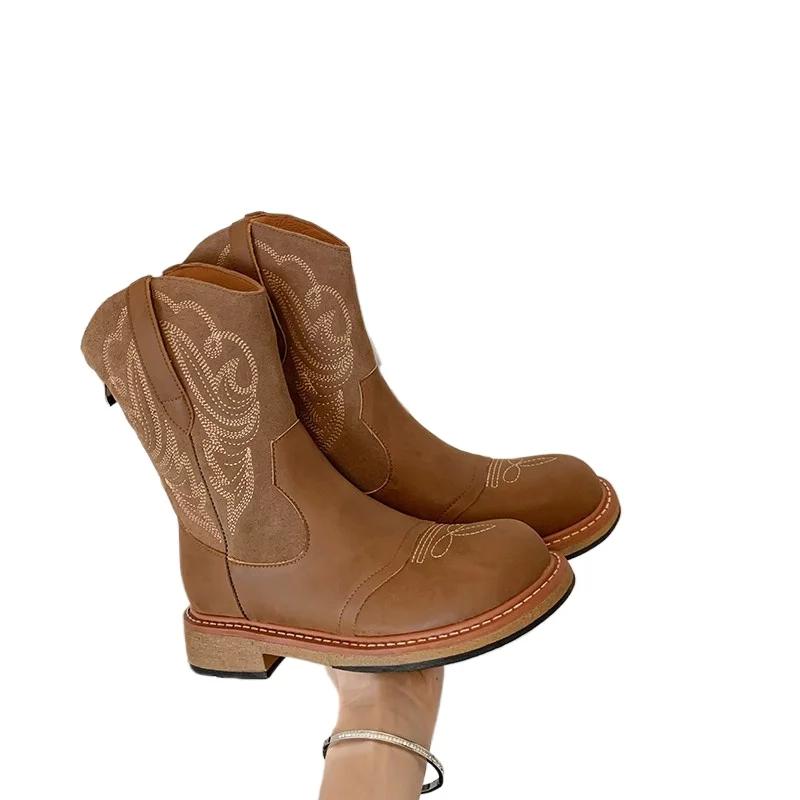 Fashion 2024 Winter Fashion High Quality Women's Boots Hot Selling Solid Color Round Toe Low Heel Sleeve Women's Short Fashion Boots