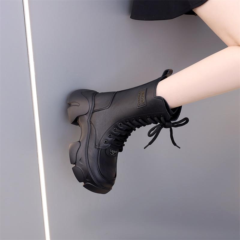 Leather thick-soled Martin boots women's autumn and winter fashion medium boots soft-soled lightweight velvet cotton boots