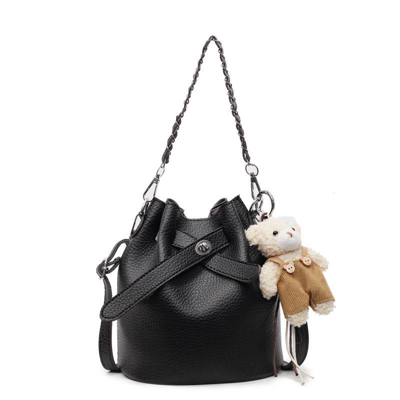 New Bag Women's Shoulder Bag Versatile Casual Messenger Bag