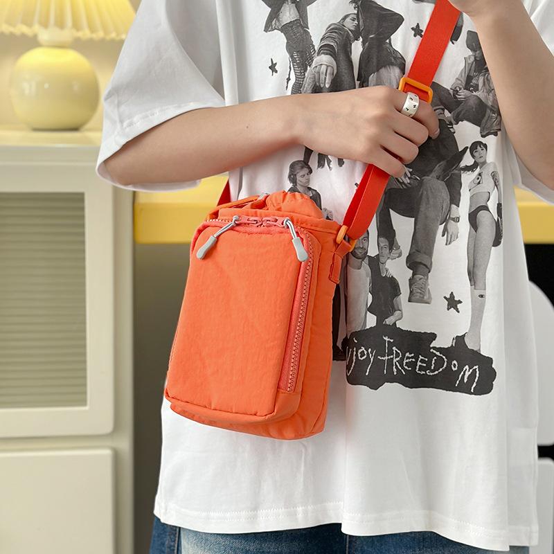 Nová crossbody taška Japonská taška přes rameno na mobilní telefon Vodotěsná Běžecká Sportovní Venkovní Přenosná Taška přes rameno na láhev s vodou