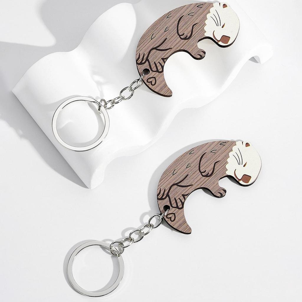 Wooden Otter Couple Keychain Pendant - Valentine's Gift for Partners and Friends