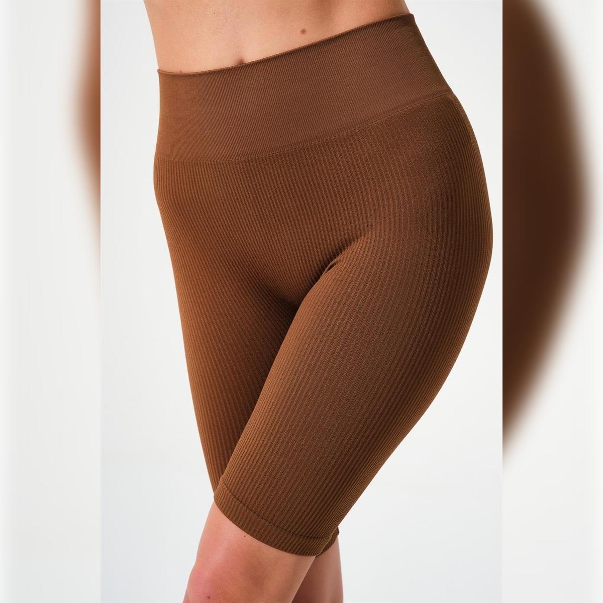 

Ribbed Seamless Workout Shorts | Comfortable and Stylish Activewear XS/S коричневий