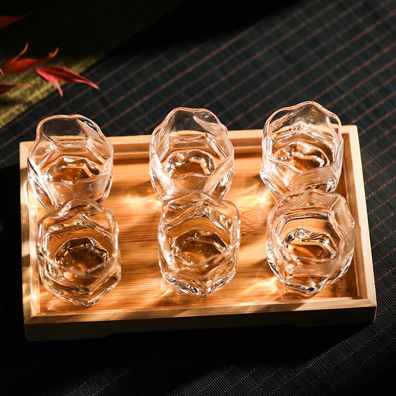 Mini tasse en verre à whisky de 70ml, gobelet à vin d'art irrégulier japonais, tasse de styliste, tasses à saké en cristal givré, verre à Shot, livraison directe