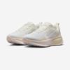 Nike Vomero 18 ESS [IO9915-100]
