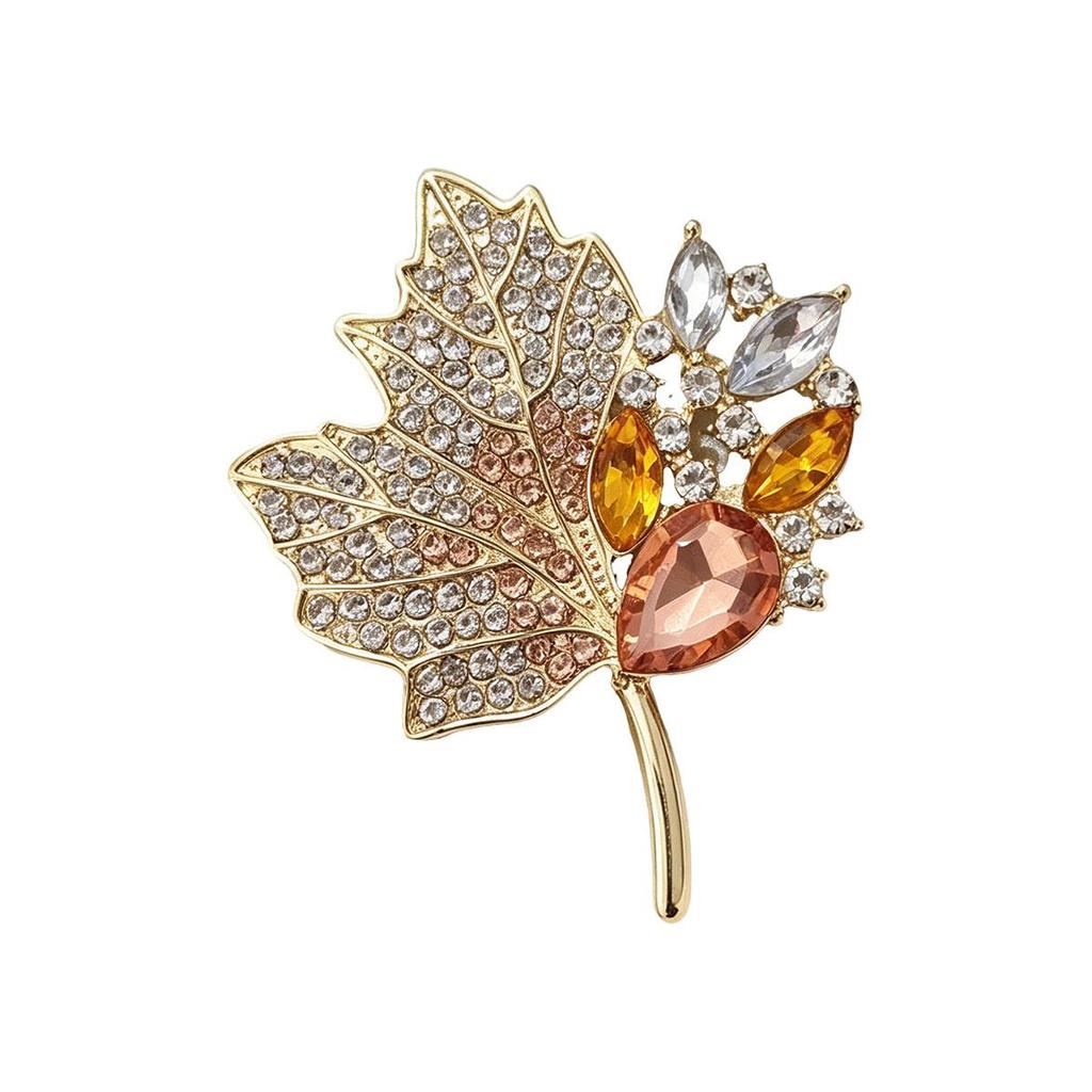 Hollow Maple Leaf Brooch for Women, High-end Exquisite Pin, Daily Wear, Elegant Suit, High-end Welcome Accessory