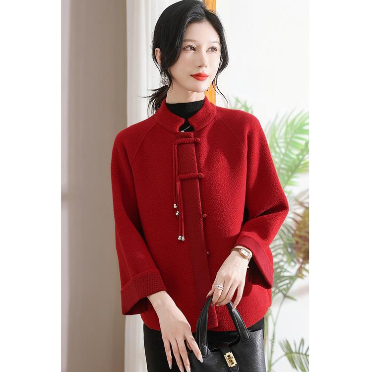 Mom Autumn and Winter New Chinese Top Fashion Middle-aged and Elderly Women's Woolen Coat Knitted Cardigan