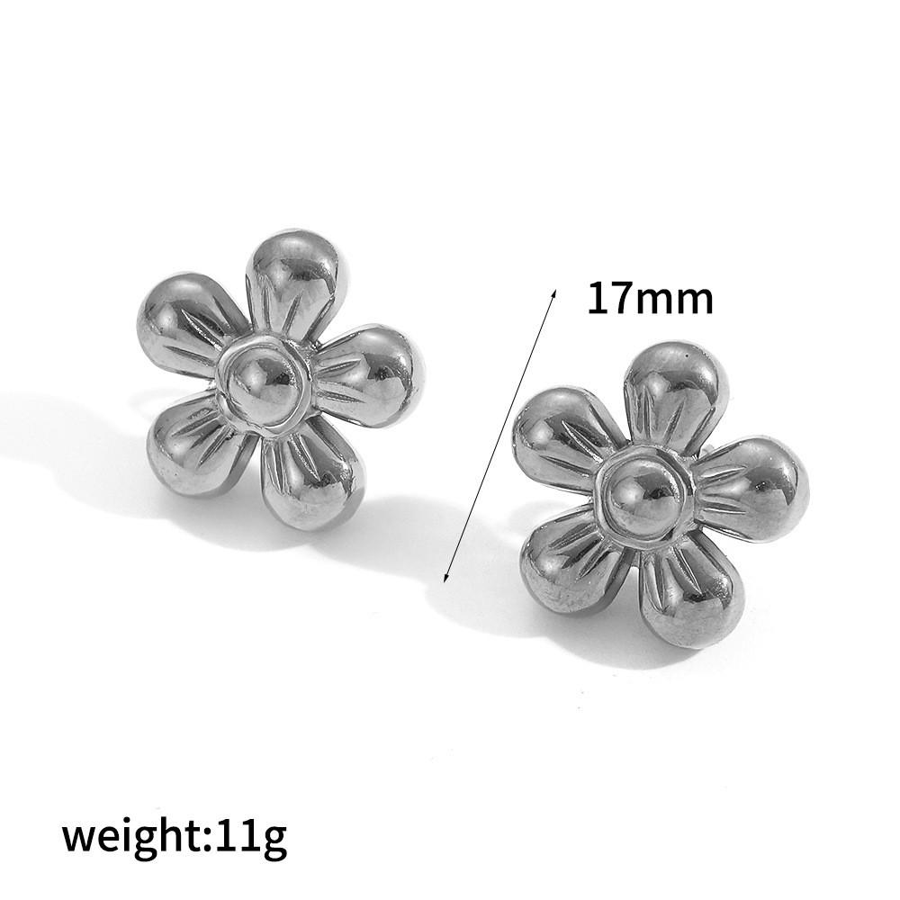 Style Stainless Steel Floral Stud Earrings For Women With Gold Plating