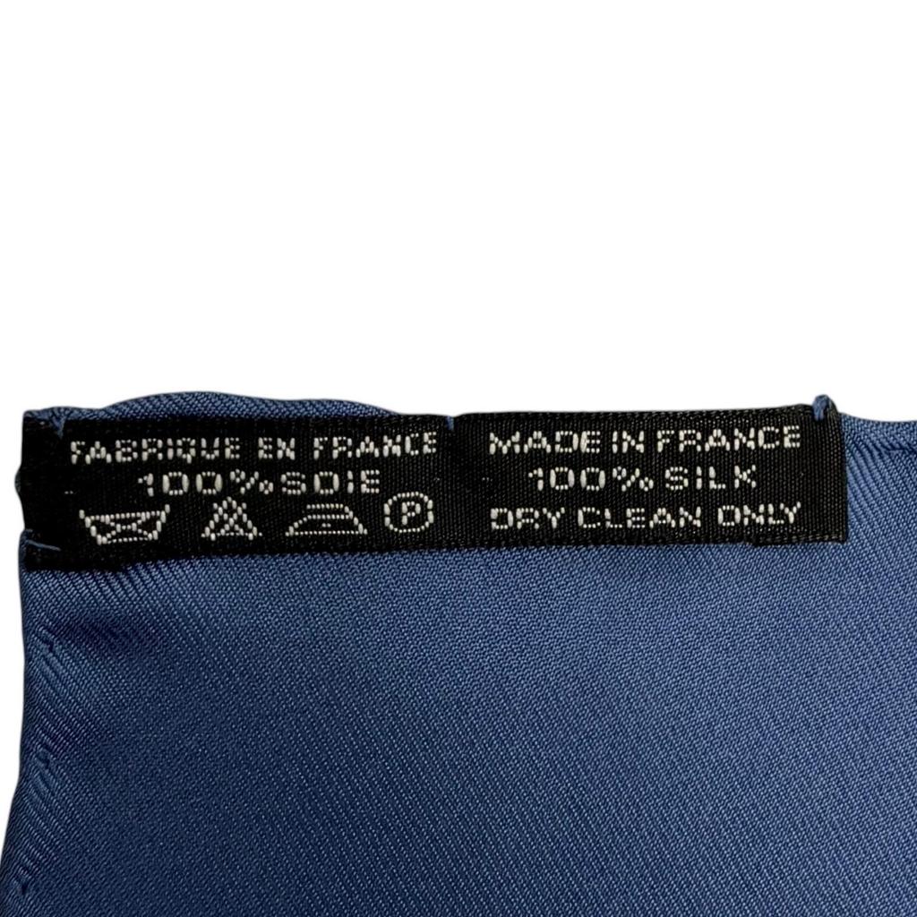 Excellent HERMES scarf Petit Carré Carré 45 Gavroche All-over print Navy silk Used