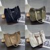 Large Capacity Velvet Chain Tote Bag For Women With Zipper Closure For Daily Use