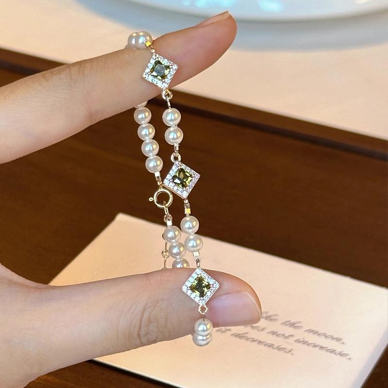 Female Niche Versatile Light Luxury Bracelet