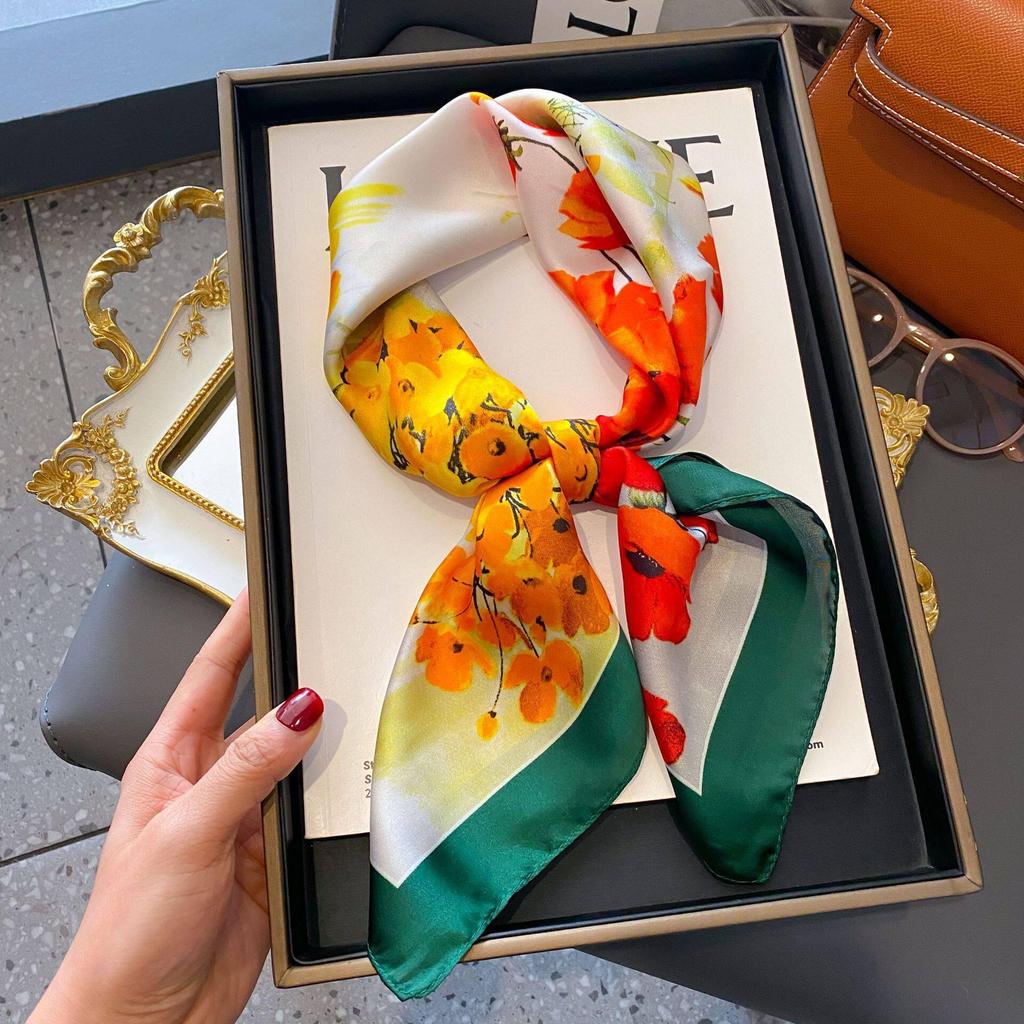 70 cm Beržų Miško Šilko Mišinio Šalikas: Moteriška pavasario/vasaros kvadratinė skarelė aliejinės tapybos stiliumi