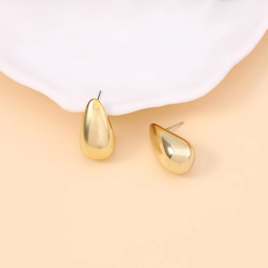 Light Luxury High-end Matte Hollow Water Drop Stud Earrings Simple, Glossy, Fashionable and Versatile Earrings
