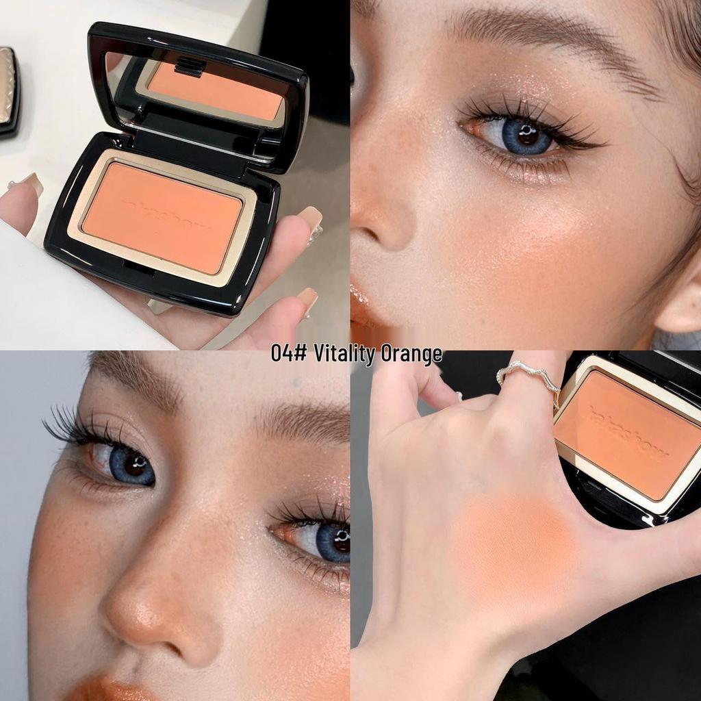 Kakashow Soft Mist Blush: Energetic Natural Contouring Rouge for a Girly, Versatile Look.