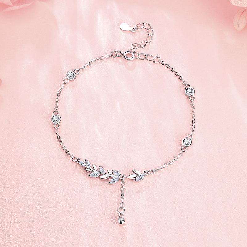 Tassel Bracelet with Diamonds, Sweet Little Fresh and Explosive Jewelry Gifts, Gifts for Girlfriends and Girlfriends